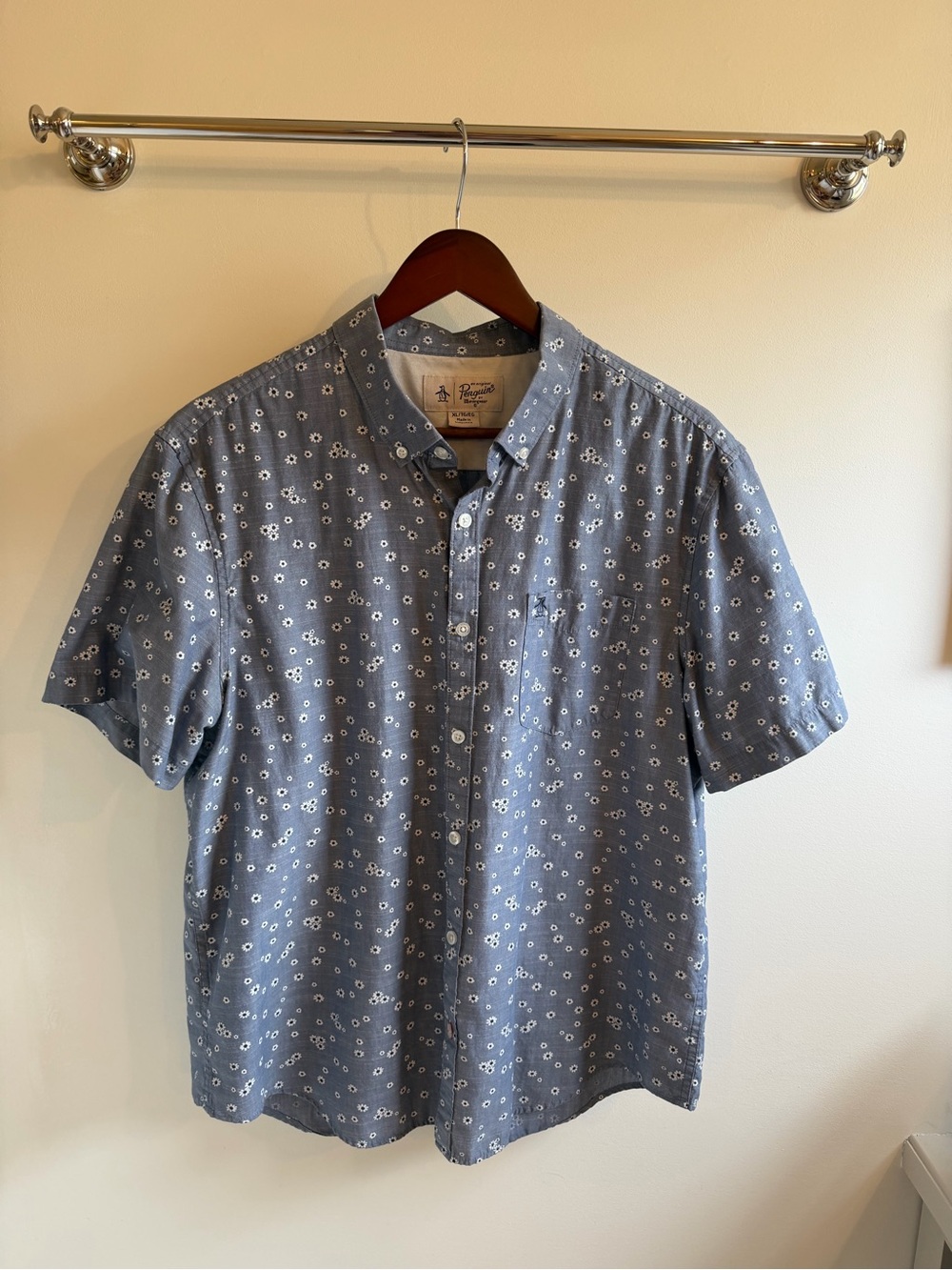 Casual Blue Floral Short-Sleeve Button-Down Shirt by Original Penguin